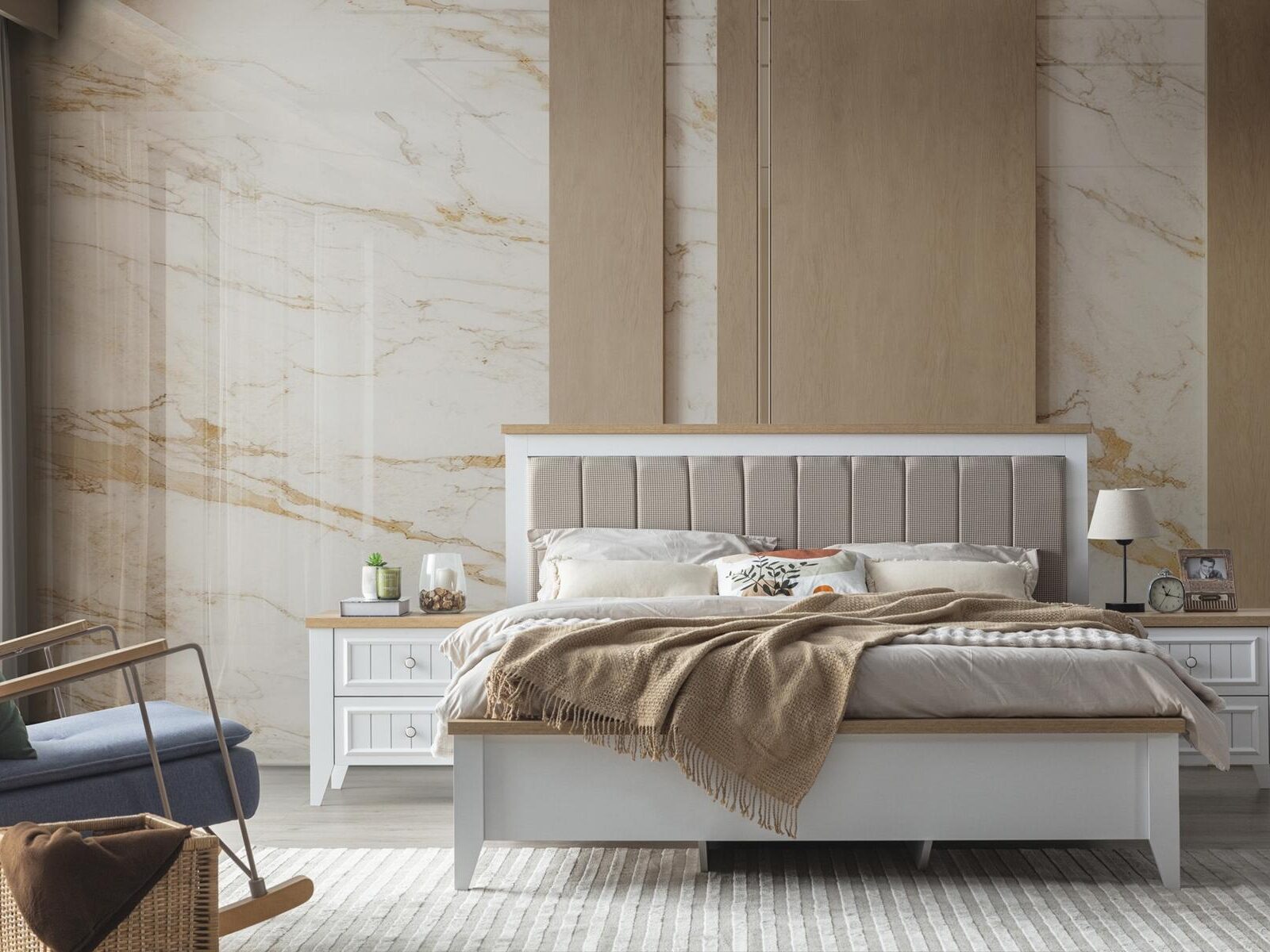 Lora Bedstead